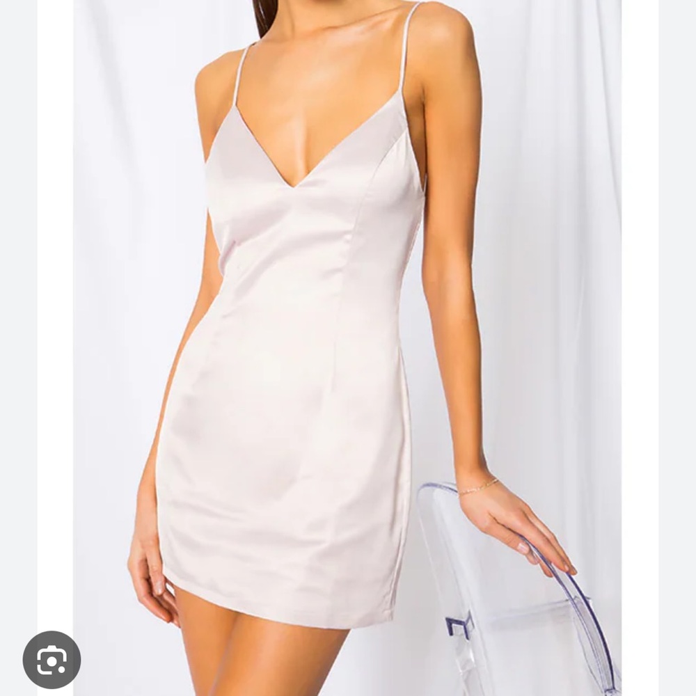 Super cute size small super down dress